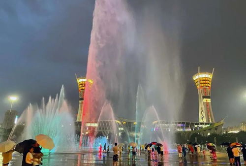 人民廣場噴泉維修公告,兩月后見